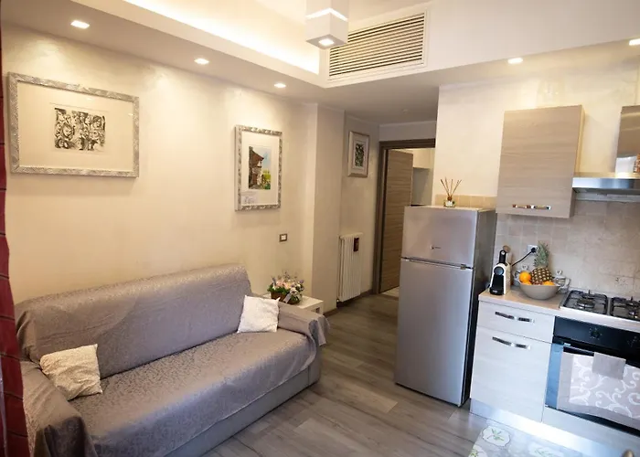 Monteverde Charme -roma- Apartment *